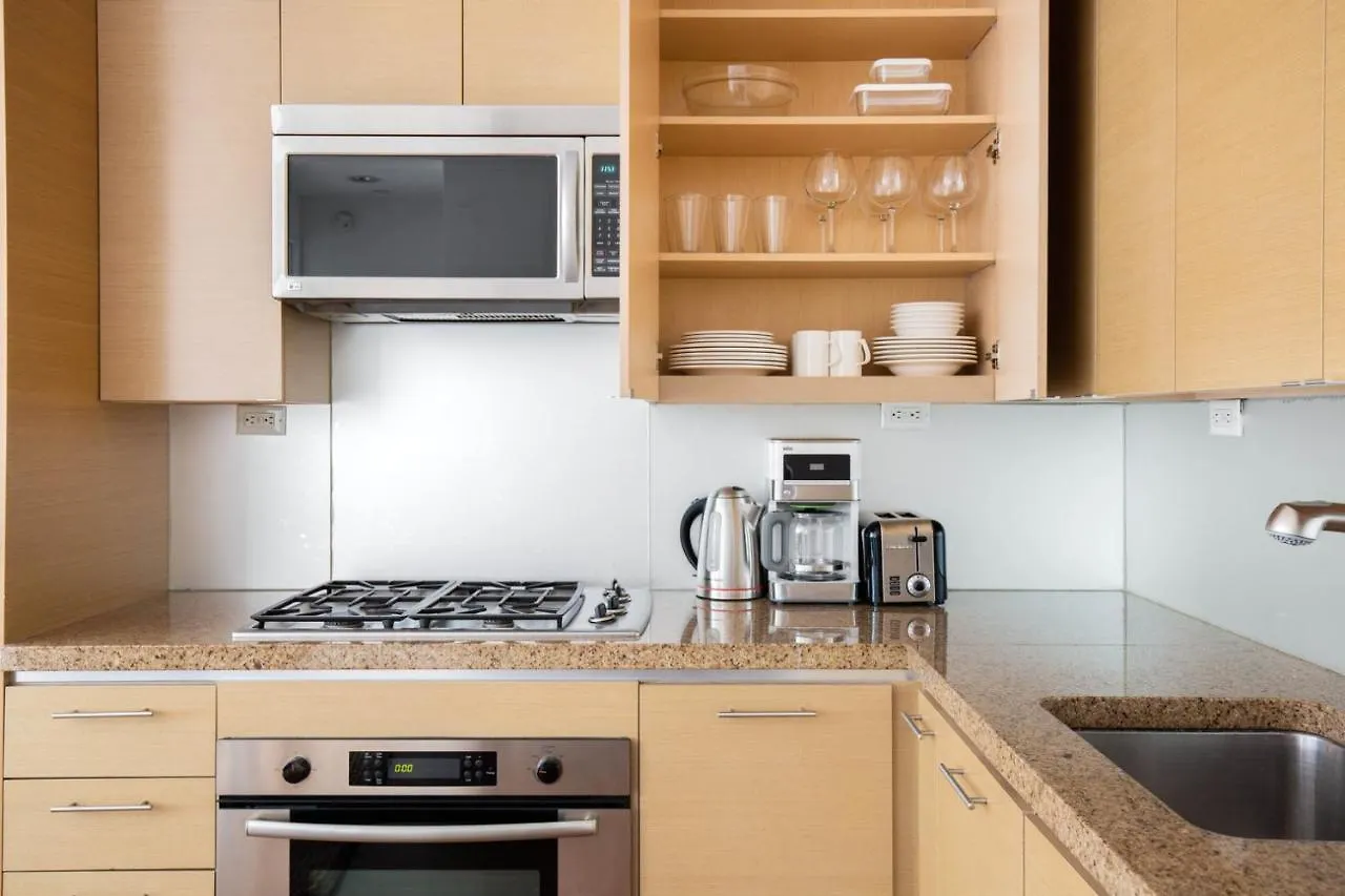 Апартаменты Midtown 1Br W Doorman Gym Nr Theater District Nyc-595 Нью-Йорк США