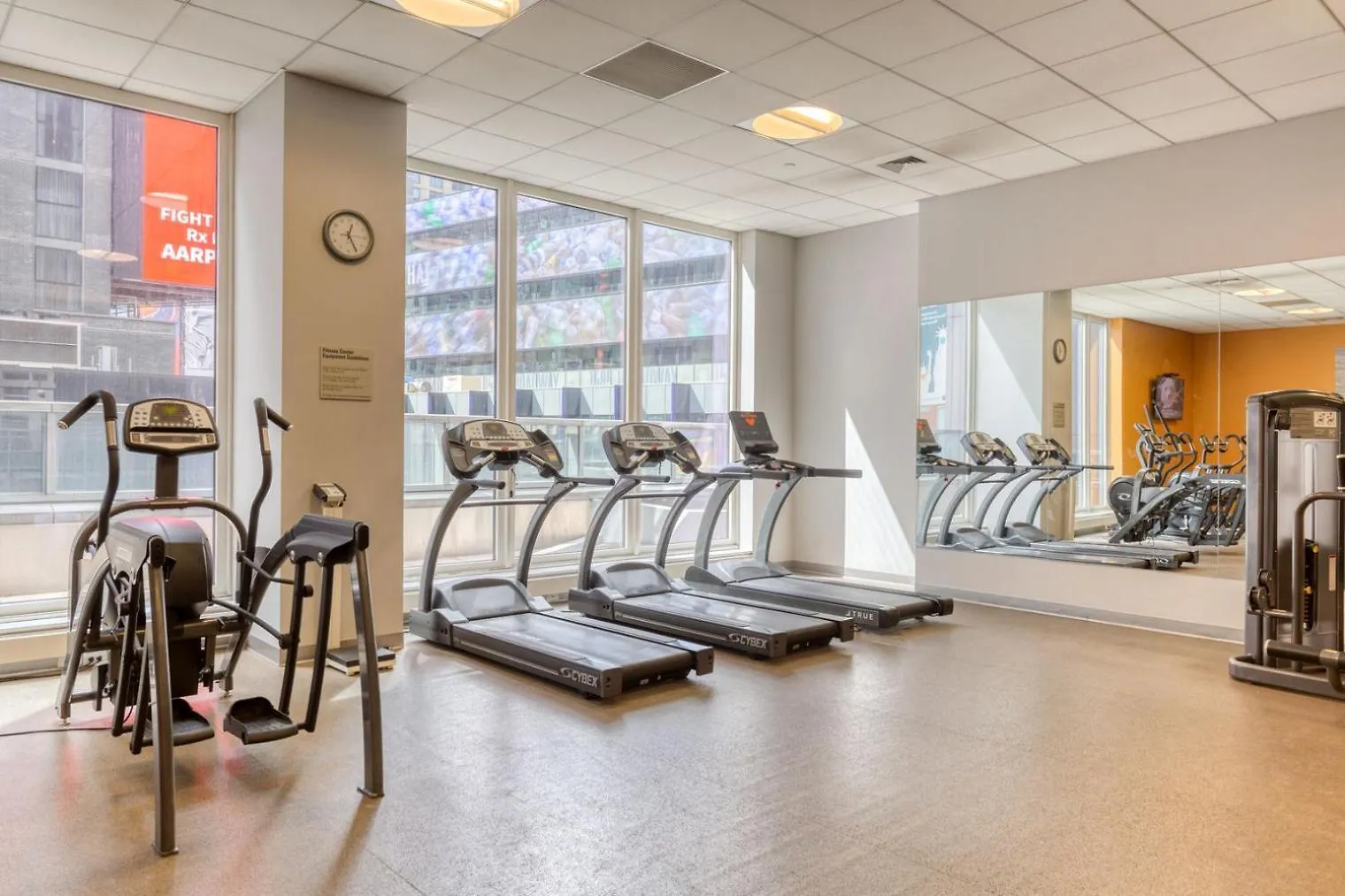 Апартаменты Midtown 1Br W Doorman Gym Nr Theater District Nyc-595 Нью-Йорк США